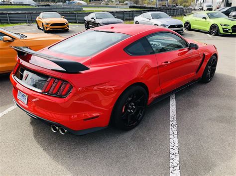 Premier Essai Ford Mustang Shelby GT350 2019 Luxury Car Magazine