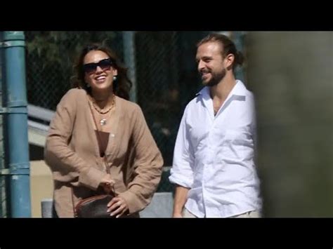 Jessica Alba Spotted With Brandon Green Youtube