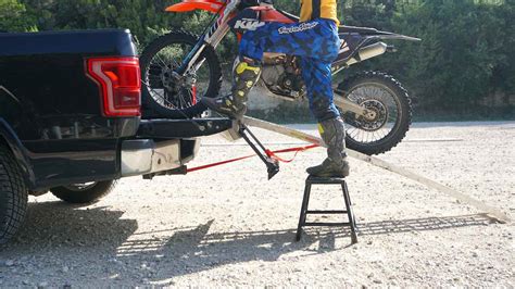 How To Load A Dirt Bike Into A Truck Bdbr