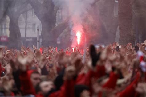 1 FC Köln gegen Borussia Mönchengladbach Das sagt Polizei zur Anreise