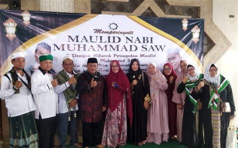 Pemkab Kadinkop UKM Ida Farida Peringati Maulid Nabi Muhammad SAW Di