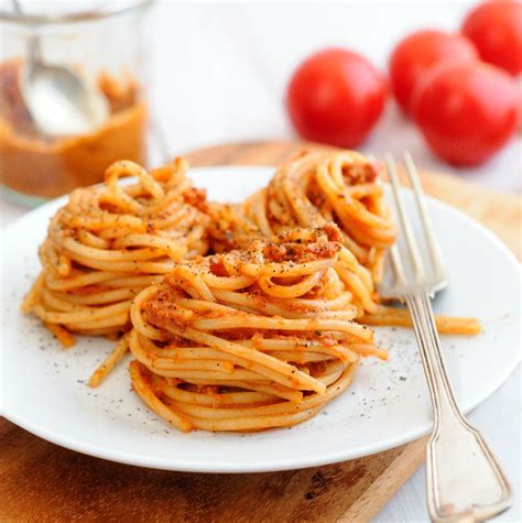 Receta de espagueti rojo un platillo clásico delicioso CocinaDelirante