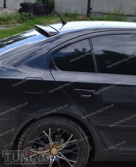 Спойлер на стекло Skoda Octavia A5 sport (спойлер заднего стекла Шкода ...