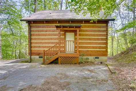 RedAwning - An Affair To Remember, Cabins, Gatlinburg, United States of ...