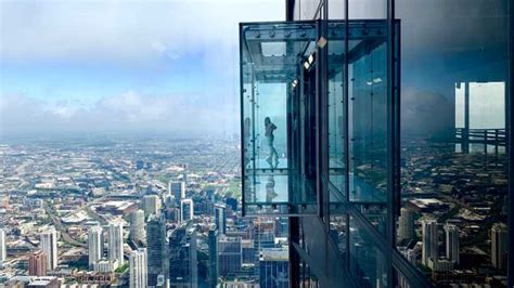 Chicago Willis Tower Skydeck Og The Ledge Ticket Getyourguide