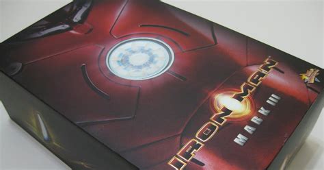 DeSMOnd Collection Hot Toys Iron Man Mark III Pt