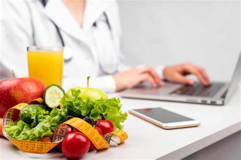 ¿en Qué Consisten Los Estudios De Nutrición Y Dietética