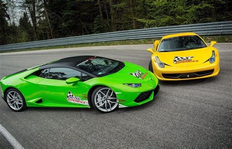 Lamborghini Huracan Vs Ferrari Italia