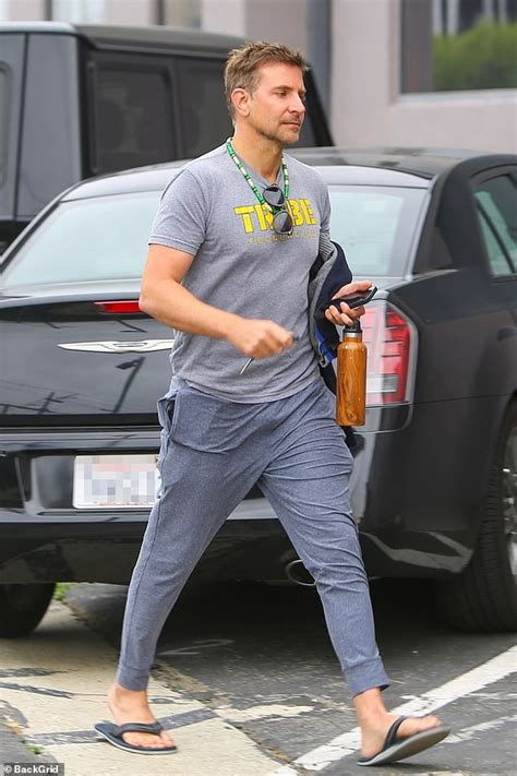 Hot Actor BRADLEY COOPER Page LPSG