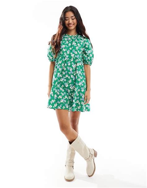 Wednesdays Girl Ditsy Floral Puff Sleeve Smock Dress In Green Asos