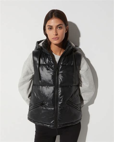 Women S Quilted Gilet With A Hood · Women S Fashion · El Corte Inglés