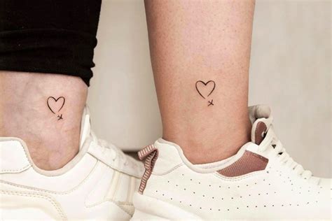 Si Te Vas A Hacer Un Tatuaje Peque O Con Tu Pareja Insp Rate Con Estos