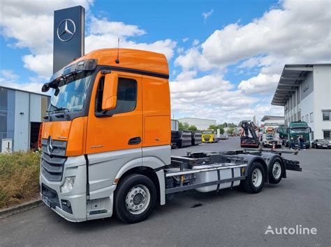 Mercedes Benz Actros 2545L BDF Motor macht Geräusche fahrbere chassis