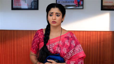 Watch Bhagyalakshmi Season Episode Bhagya Denied School Entry