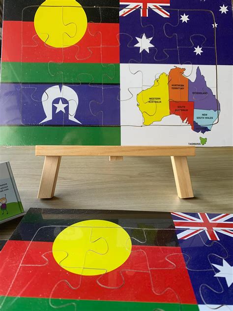 Diversity - Our Country” - 15 piece puzzle depicts the national flags