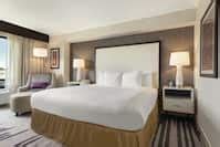 DoubleTree Milwaukee Brookfield, WI Hotel