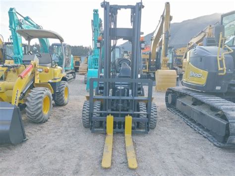 2020 KOMATSU FE25-1 in Kanagawa Ward, Japan