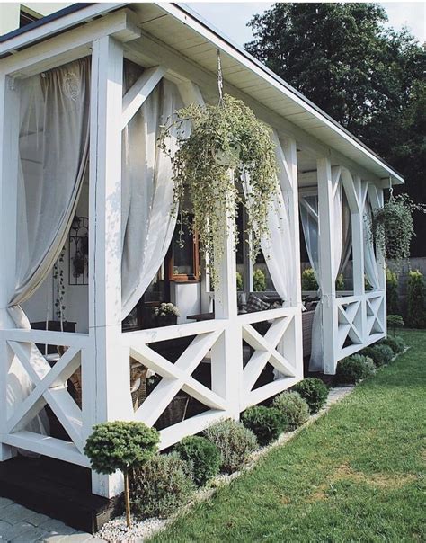 шторы в беседке | Backyard patio, Backyard, Pergola patio
