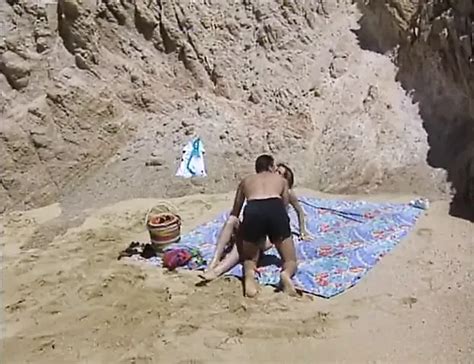 Free Beach Bikini Porn Videos XHamster