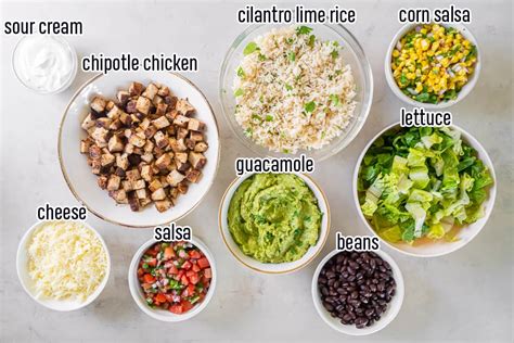 Chipotle Burrito Bowl (copycat recipe) - Karinokada