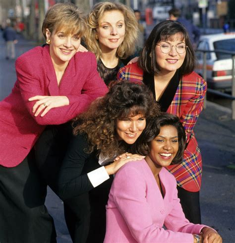 Lorraine Kelly Celebrates 30 Years Of Breakfast Tv 12 Classic Pictures