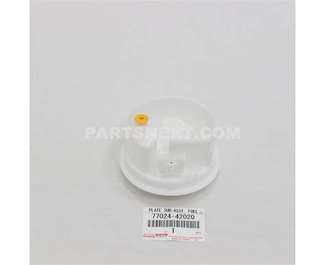 Toyota :: 77024-42020 PLATE SUB-ASSY, FUEL SUCTION