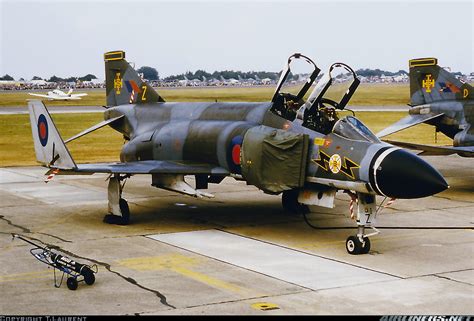 Mcdonnell Douglas F 4k Phantom Fg1 Uk Air Force Aviation Photo