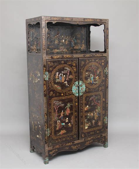 Early 20th Century Chinese Lacquered Cabinet Antiques Atlas