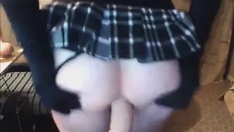 Springen auf großen Sexspielzeug Dildo Analfaust xHamster