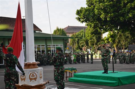 Korem Makutarama Gelar Upacara Bendera An Bulan Juli Tahun