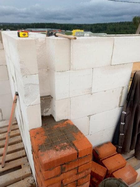 Полимерный клей-пена для газобетона ТМ Титан: цена выбора и использования