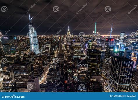 Wiat A Panoramiczne Na Manhattanie W Nocy Pobrane Z Dachu Centrum