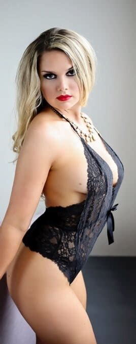 Lisa Deleeuw Retro Redhead Bimbo Zzzz Porn Pic