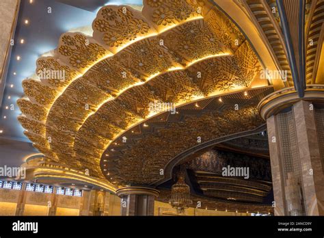 interior dome, vaulting and decoration, Grand Mosque, Kuwait Stock ...