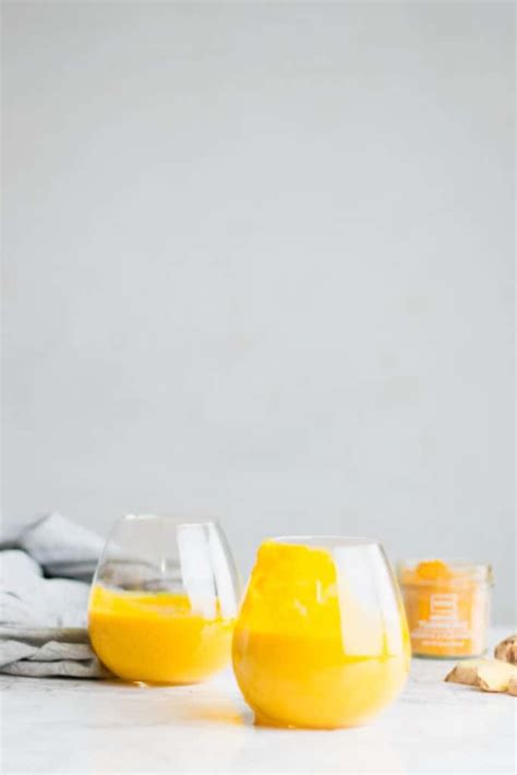 Turmeric Smoothie Recipe - Baking Ginger