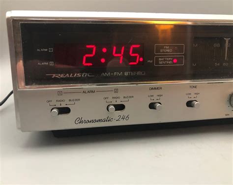 Vintage Stereo Digital Alarm Clock Radio Am/fm 2 Speaker System ...