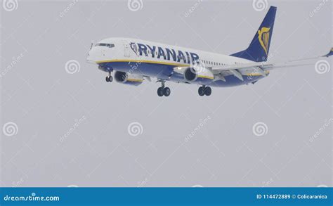 Ryanair Boeing Jet Flying Up In The Sky Stock Video Video Of Departs