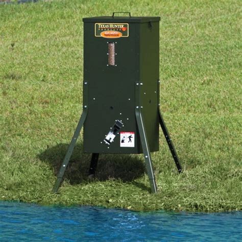 Texas Hunter HB75 Fish Feeder Herman Brothers Fisheries