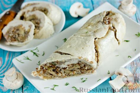 Рецепт: Куриный рулет с гречкой и грибами на RussianFood.com
