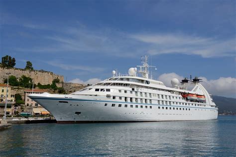 Star Breeze Deck Plans- Windstar Cruises Star Breeze Cruises | TravelAge West