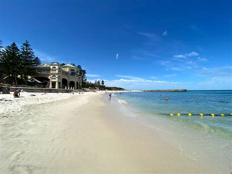 Cottesloe Beach | Western Australia, Australia - detailed features, map ...