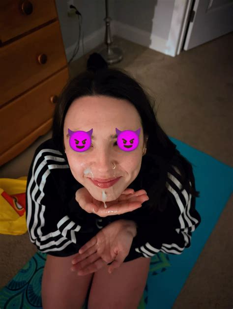 A Facial A Day Keeps The Doctor Away Nudes Cumsluts Nude Pics Org