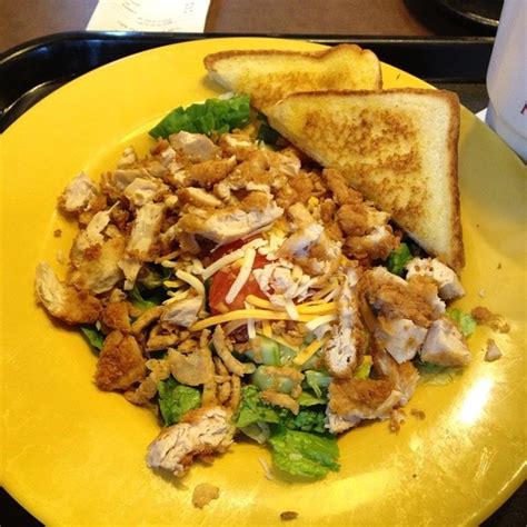 blackened chicken salad zaxby's