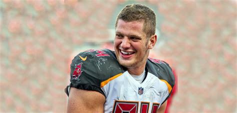 Carl Nassib Makes History As First Out Gay NFL Player Star Observer