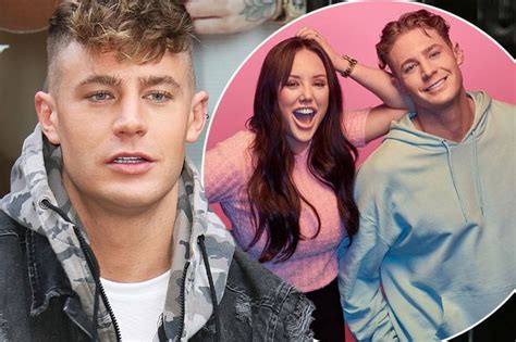 Scotty T Bares All In Bizarre Naked Picture Which Has Left Fans Very Confused Mirror Online