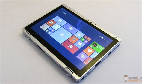 CES: Panasonic RZ4 10,1 Zoll Convertible im Hands on-Video