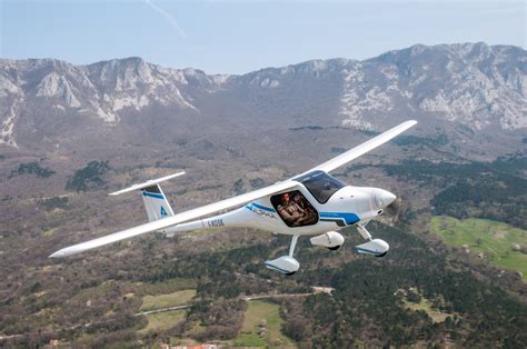 Самолет на батарейках.Pipistrel Alpha Electro | Пикабу