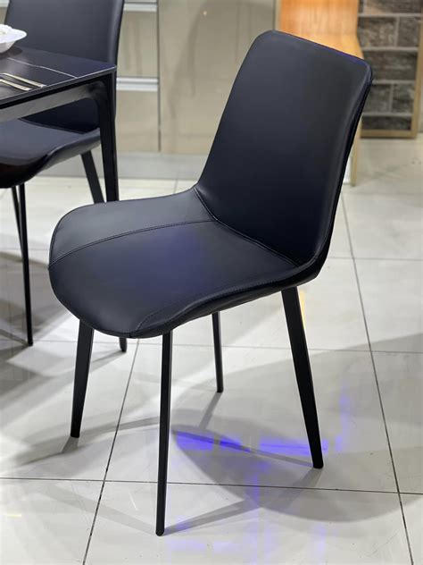 Table De Cuisine Chaises Aichouche Meubles