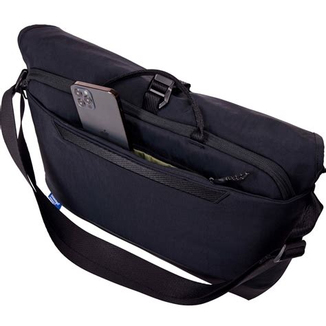 Купить Сумка через плечо Thule Paramount Crossbody,14 л, черная ...