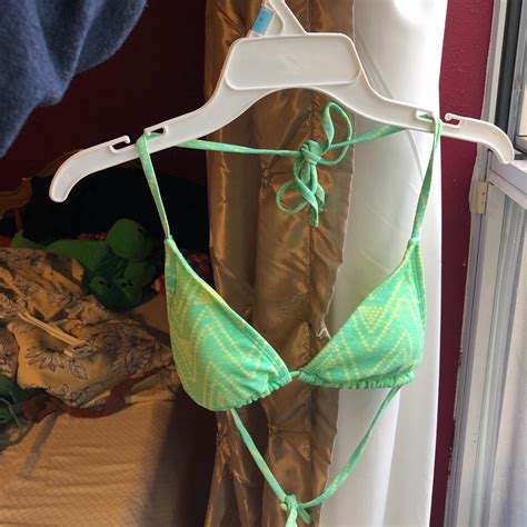 Super Cute Triangle Bikini Top The Cutest Green Depop